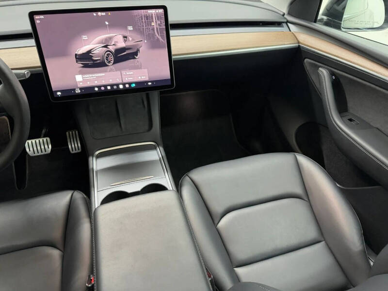 2023 Tesla Model Y Performance
