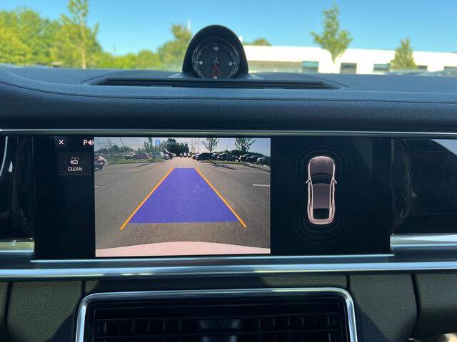 2019 Porsche Panamera 4