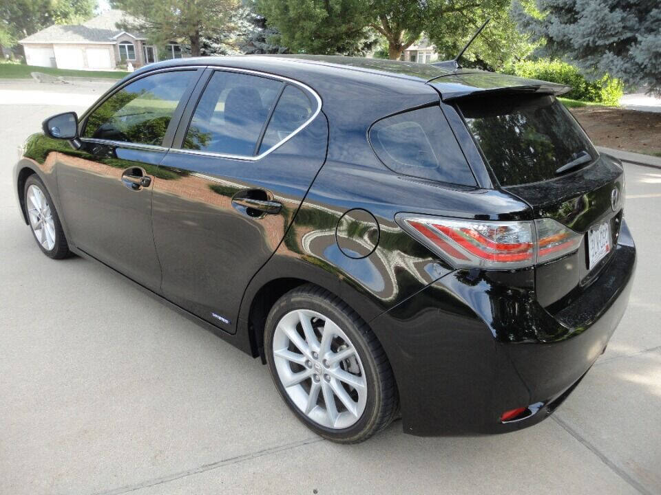 2013 Lexus CT 200h for sale at MAJESTIC MOTORS LLC in Longmont, CO