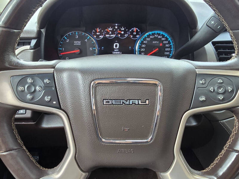 2017 GMC Yukon XL Denali