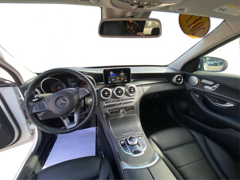 2017 Mercedes-Benz C-Class