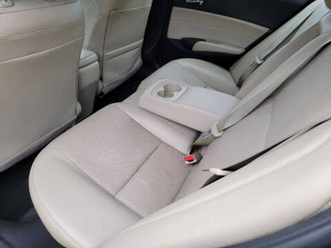 2014 Acura ILX 2.0L w/Tech