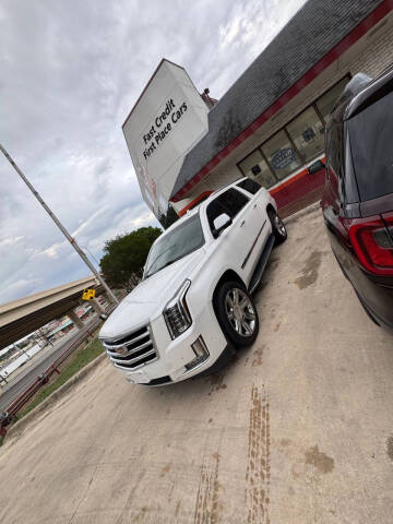 2017 Cadillac Escalade ESV Standard