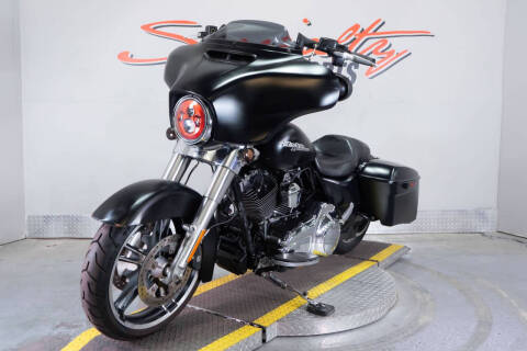 2016 Harley-Davidson Street Glide