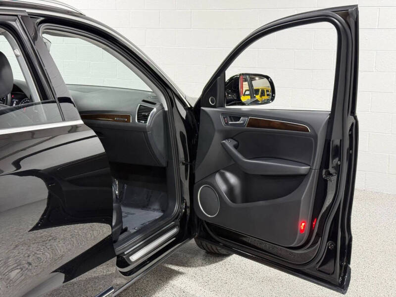 2016 Audi Q5 2.0T quattro Premium Plus