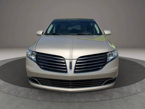 2017 Lincoln MKT Elite