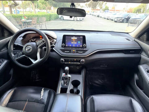 2019 Nissan Altima 2.5 SR