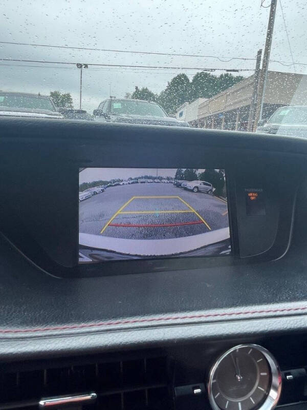 2015 Lexus ES 350 Crafted Line