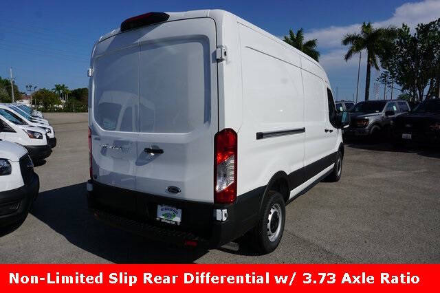 2025 Ford Transit 250