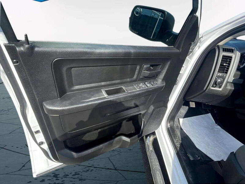 2019 RAM 1500 Classic Tradesman