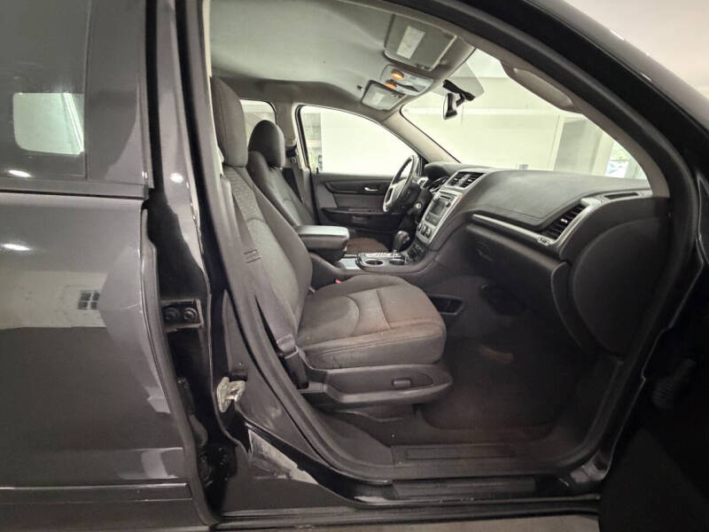 2014 GMC Acadia SLE-2