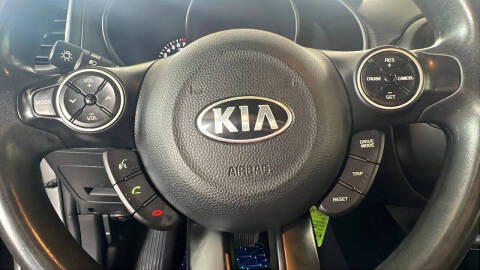 2019 Kia Soul +