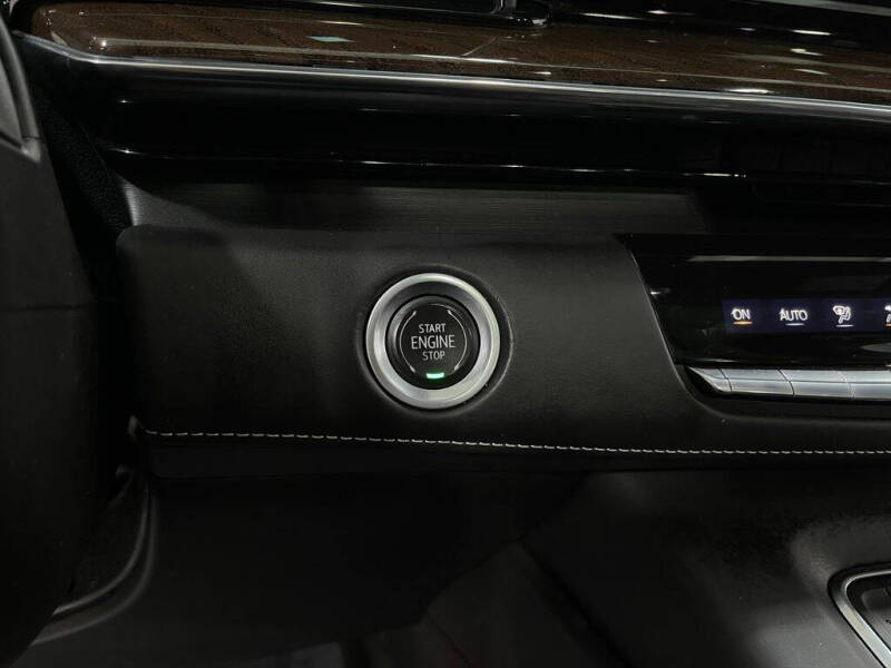 2022 Cadillac Escalade Sport Platinum