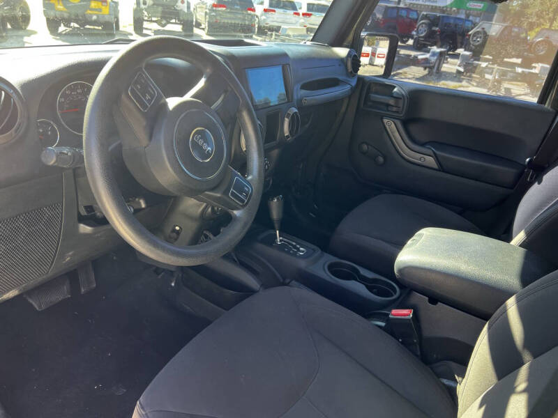 2015 Jeep Wrangler Unlimited Sport