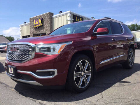2017 GMC Acadia Denali