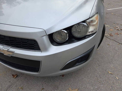 2016 Chevrolet Sonic LT Auto