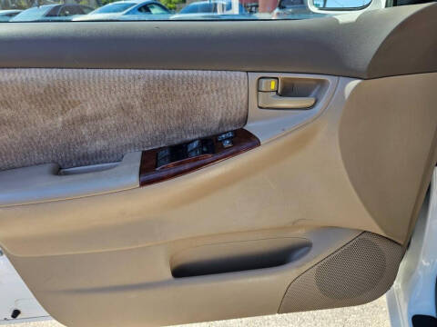 2006 Toyota Corolla LE