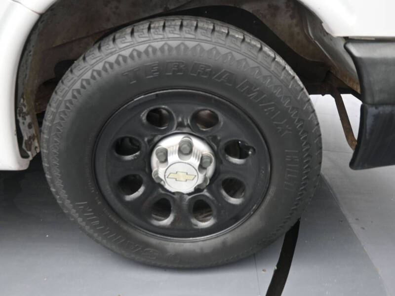 2012 Chevrolet Express LS 1500