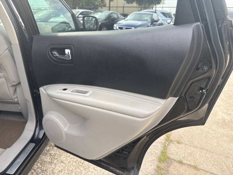 2012 Nissan Rogue SV w/SL Package