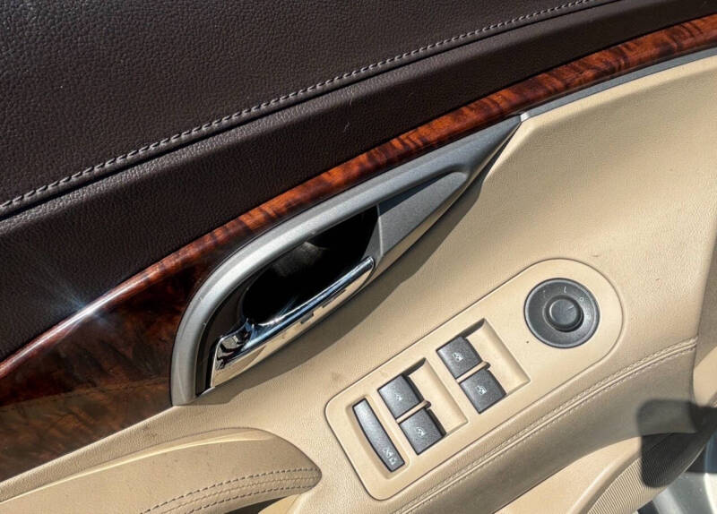 2012 Buick LaCrosse Premium 2