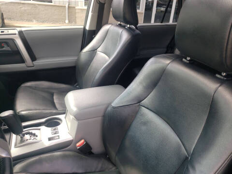 2013 Toyota 4Runner SR5