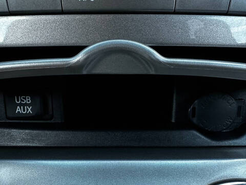 2012 Toyota Highlander SE