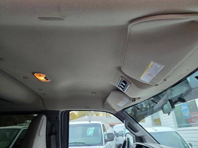 2017 Chevrolet Express LT 2500