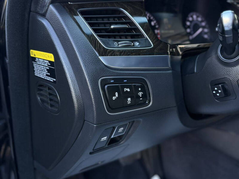 2016 Hyundai Equus Signature