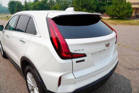 2024 Cadillac XT4 Luxury