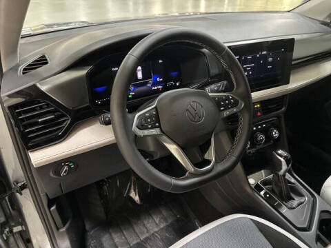 2025 Volkswagen Taos S