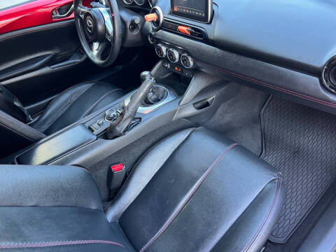 2017 Mazda MX-5 Miata RF Grand Touring