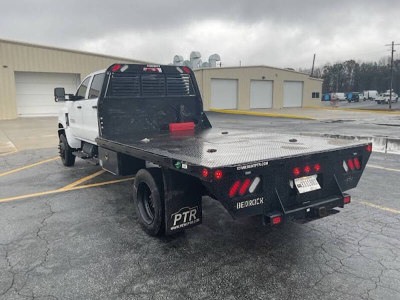 2022 Chevrolet Silverado 5500HD