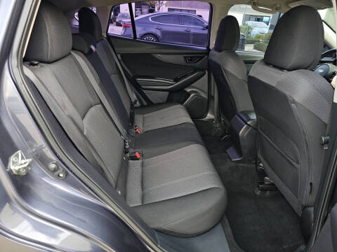 2017 Subaru Impreza 2.0i