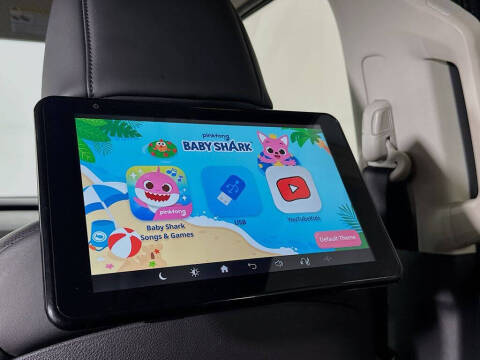 2023 Kia Carnival SX