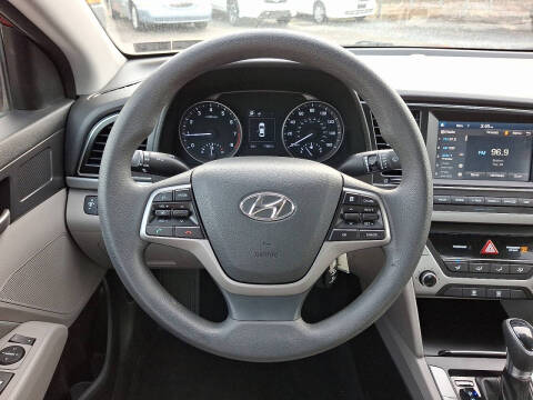 2018 Hyundai Elantra