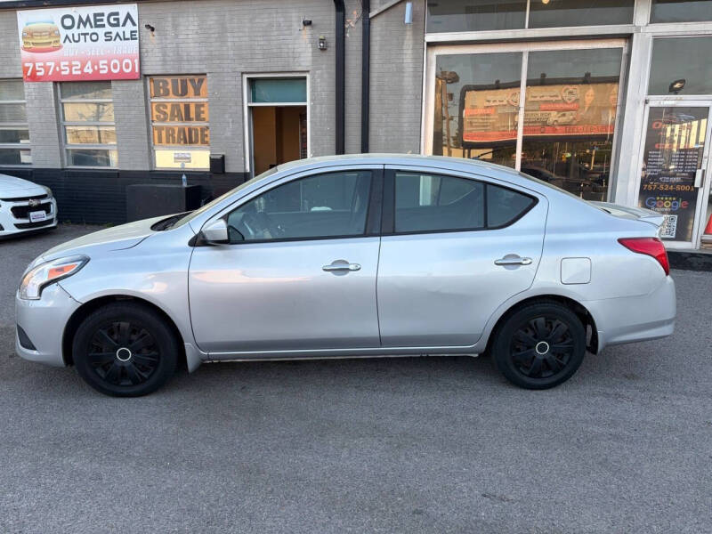 2015 Nissan Versa 1.6 SV