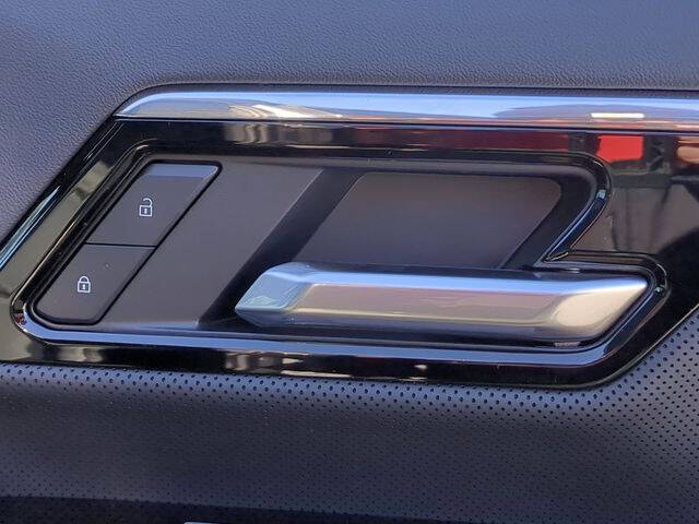 2025 GMC Sierra EV Denali