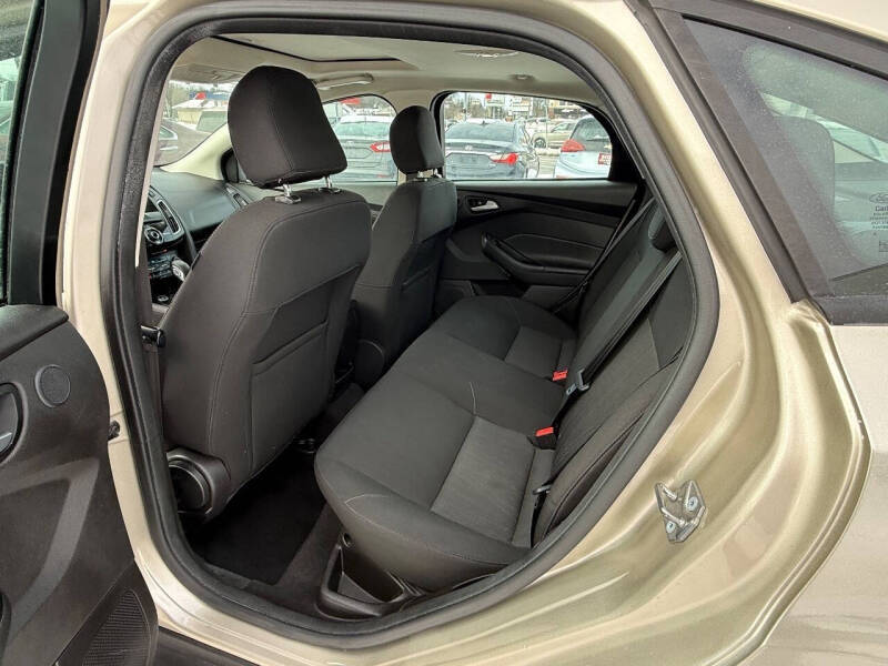 2017 Ford Focus SEL