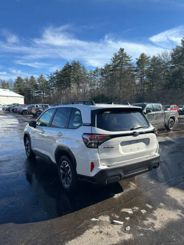 2025 Subaru Forester Premium