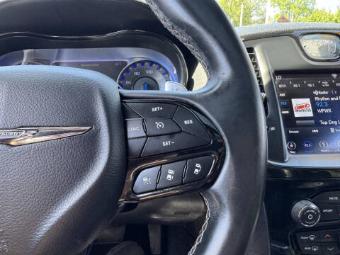 2018 Chrysler 300 S