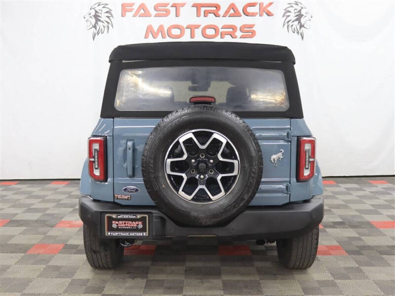 2022 Ford Bronco Outer Banks