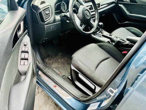 2016 Mazda MAZDA3 i Touring