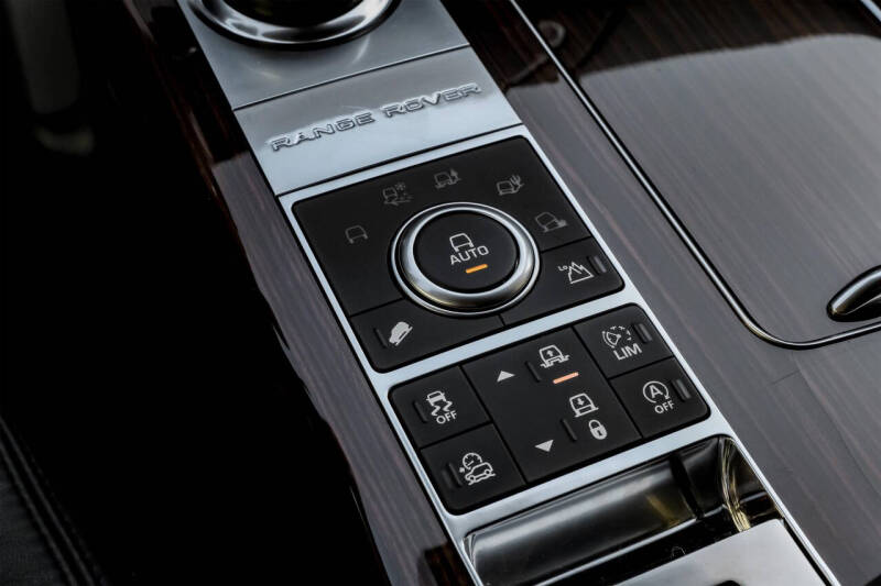 2017 Land Rover Range Rover Supercharged LWB