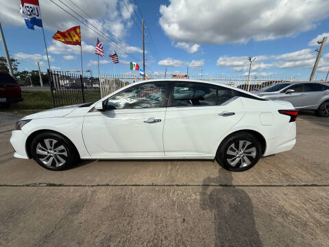 2022 Nissan Altima 2.5 S