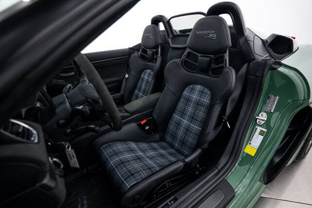 2024 Porsche 718 Boxster Spyder RS