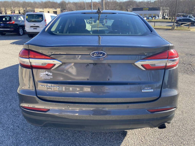 2019 Ford Fusion SE