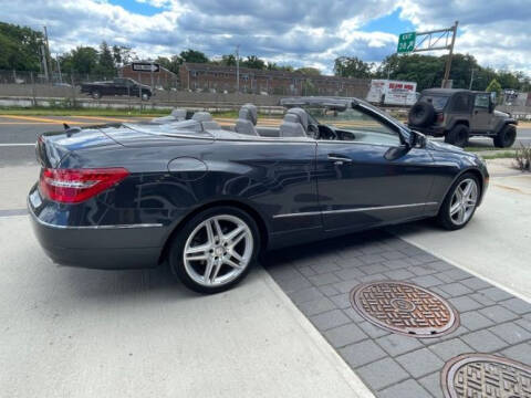 2011 Mercedes-Benz E350