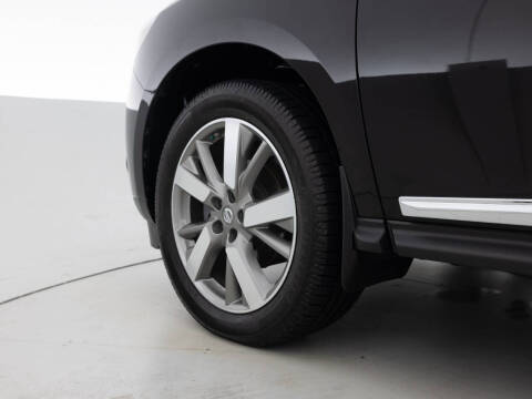 2013 Nissan Pathfinder Platinum