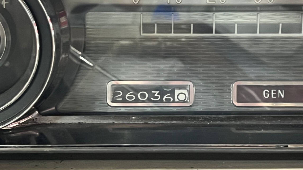 1960 Oldsmobile Eighty-Eight 34