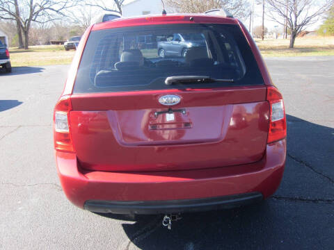 2008 Kia Rondo LX